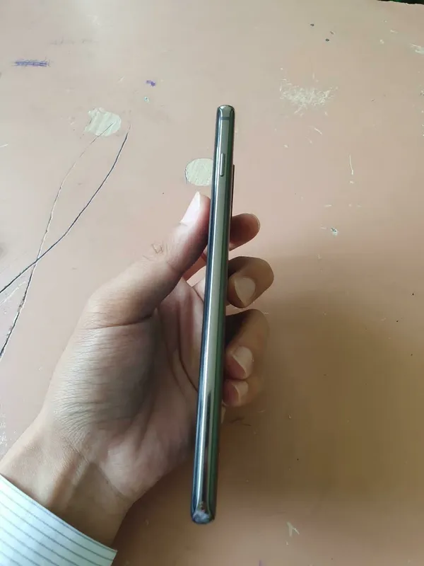 samsung s 10 + 5 G — фото 2