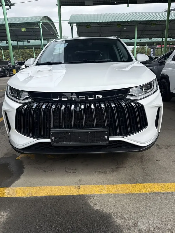 Продается Jetour x50 2025 год 1 Продается Jetour x50 2025 год 1