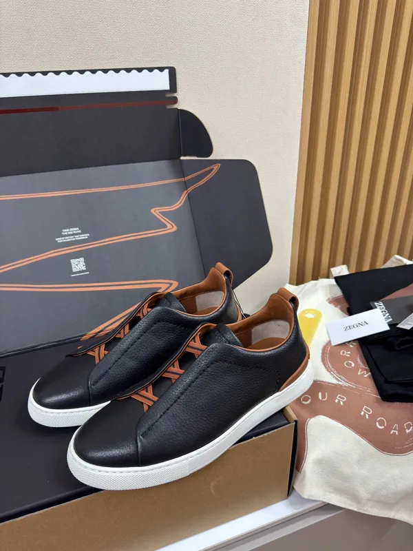 ZEGNA TRIPLE STITCH