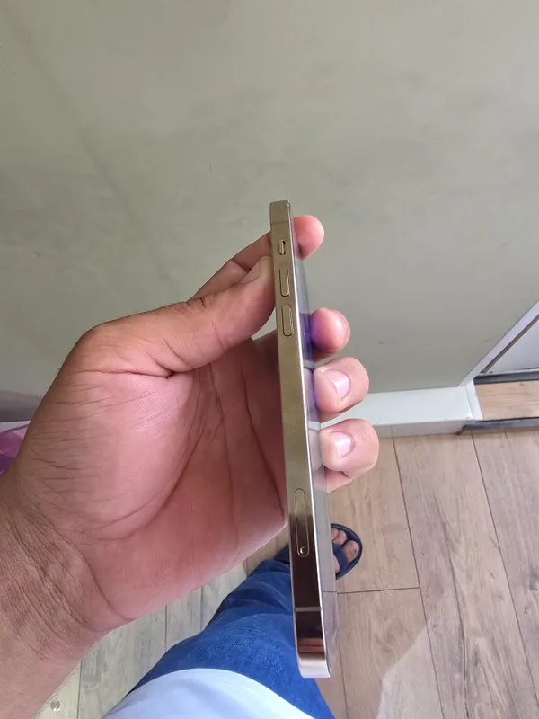 iphone 12 pro 2