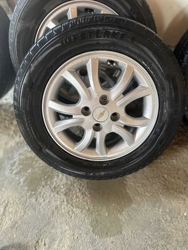 Gentra diska balon R17 4x114 redlain 6 Gentra diska balon R17 4x114 redlain 6
