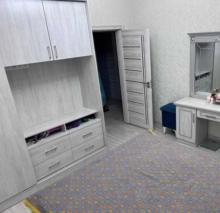 Продажа 4-комн. кв. 90 м² · ID 7057 4