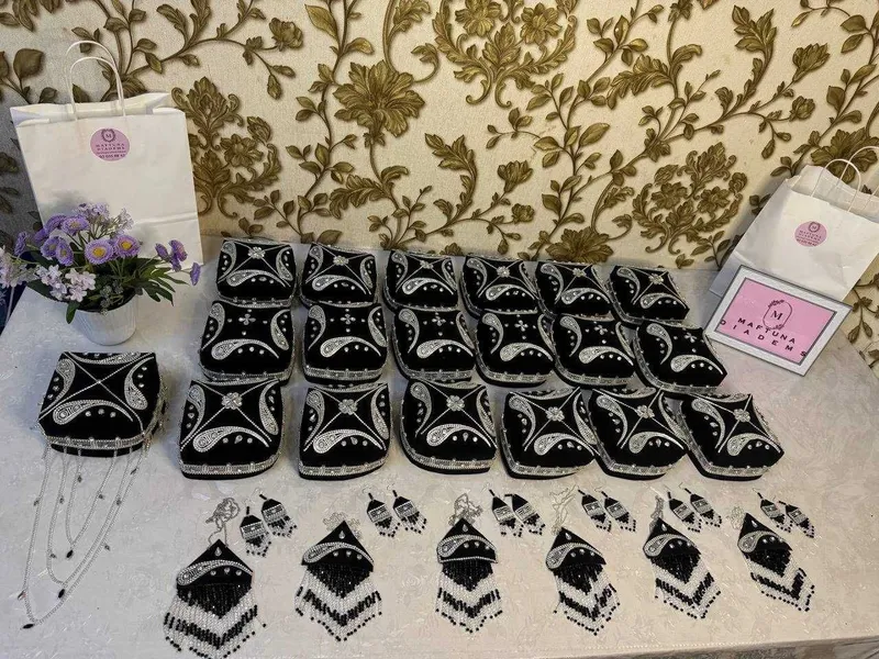 Milliy do'ppi komplekt