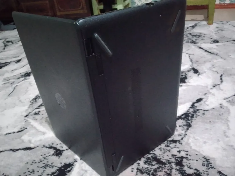 noutbuk sotiladi hp 3 noutbuk sotiladi hp 3
