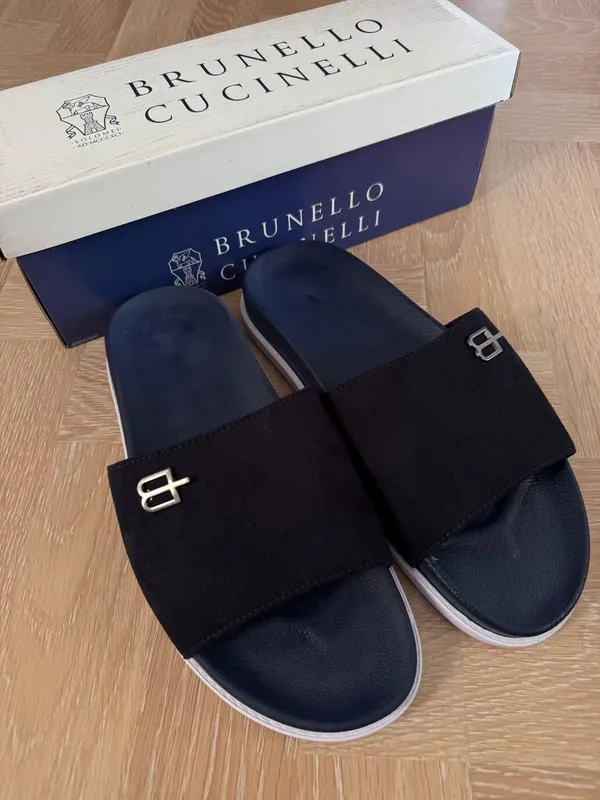 tapochka brunello cucunelli 3