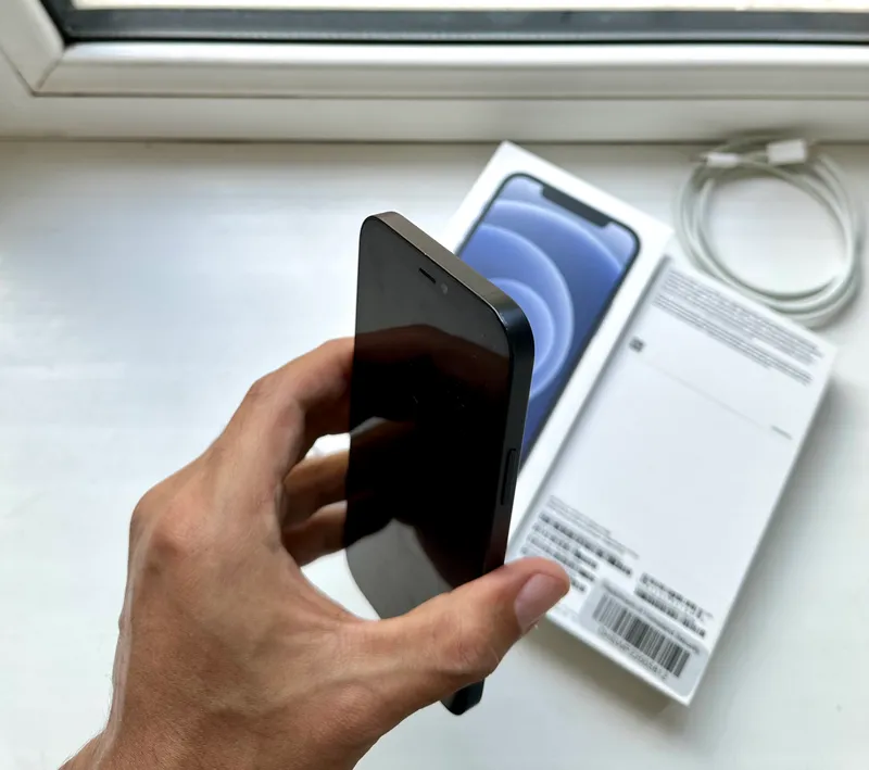 iPhone 12 Black 64GB 86% 5