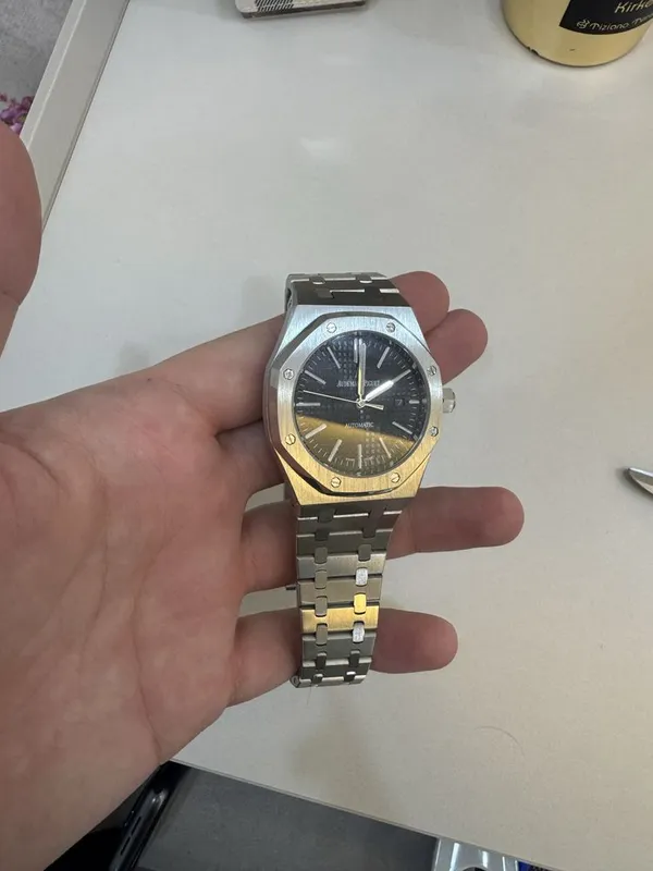 Часы Audemars Piguet Royal Oak Selfwinding 1 Часы Audemars Piguet Royal Oak Selfwinding 1