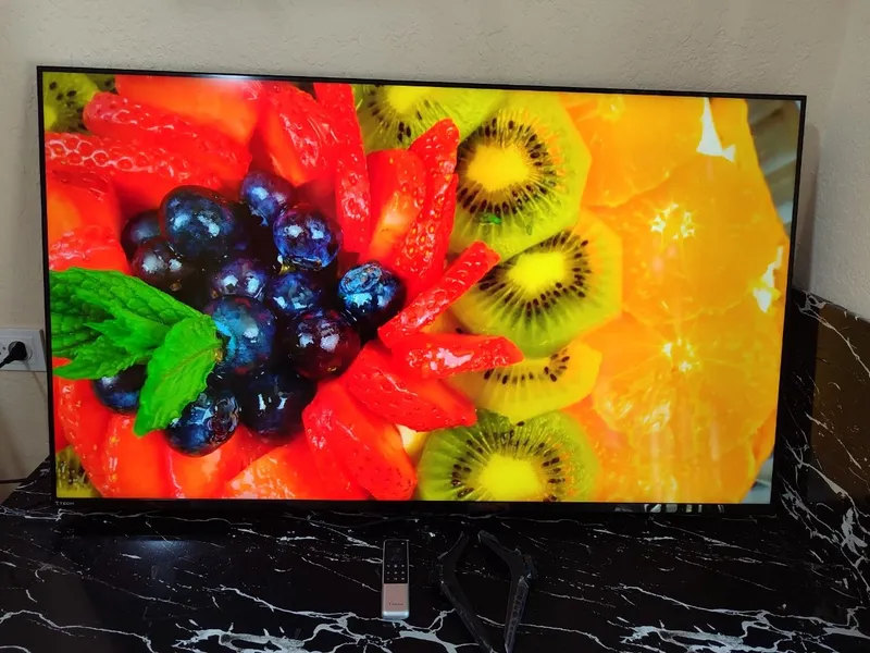 7TECH 55” QLED televizor 1 7TECH 55” QLED televizor 1