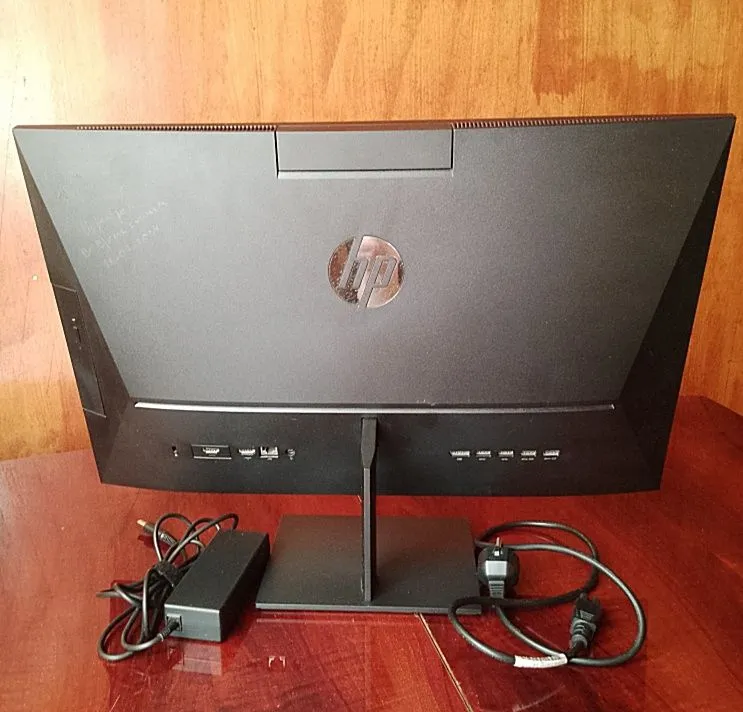 Продаю моноблок HP 2