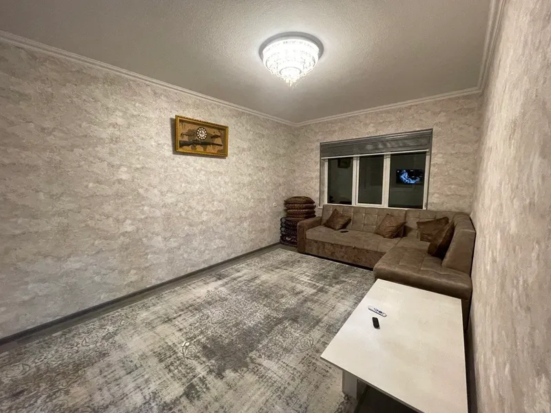 Аренда 2-комнатной квартиры, 60 м², 4/4