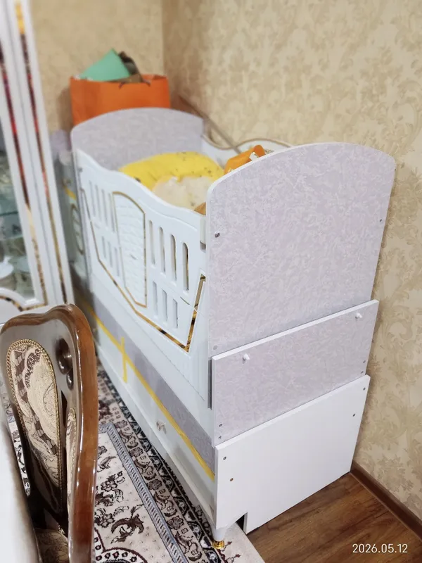 Detskiy mebel sotiladi 1 Detskiy mebel sotiladi 1