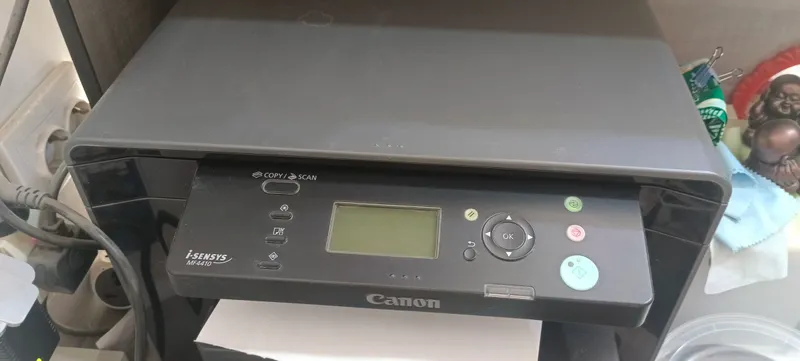 canon продаю б/ у 500 000 canon продаю б/ у 500 000