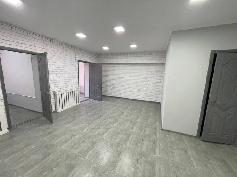 Первая линия. Шота Руставели. 69 м² + подвал — фото 2