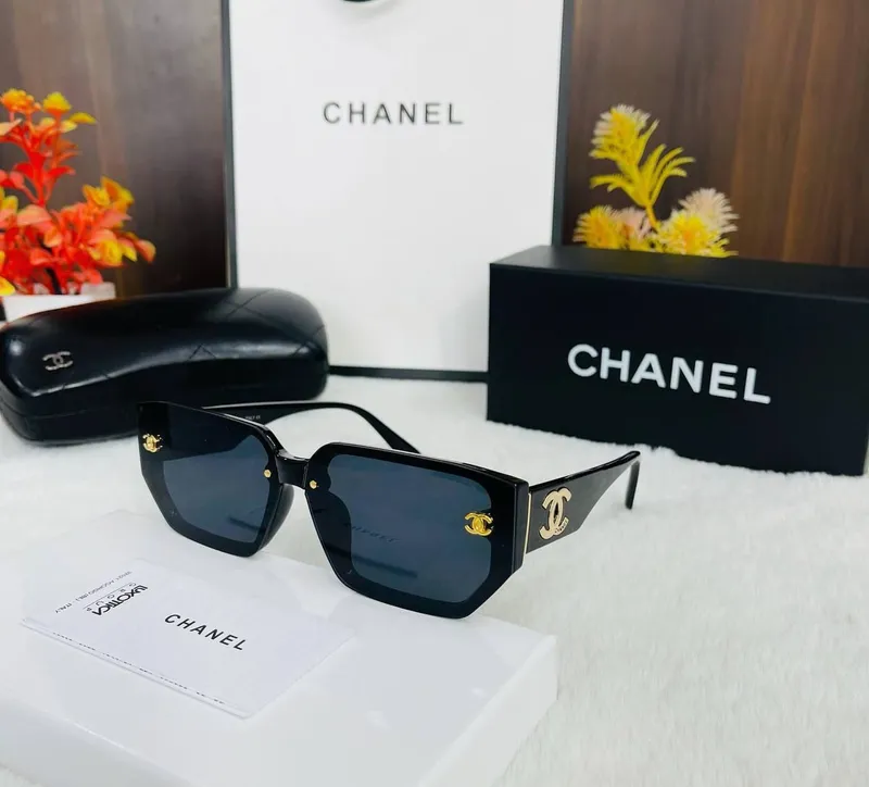 Очки бренда Chanel 1 Очки бренда Chanel 1