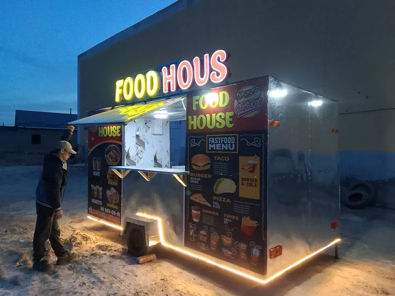 Food trac сатилади  хамма шаройитти бор таййор