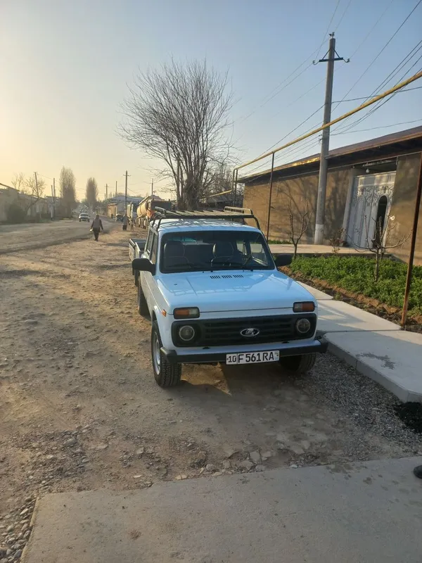 Lada Niva Pikap — фото 7