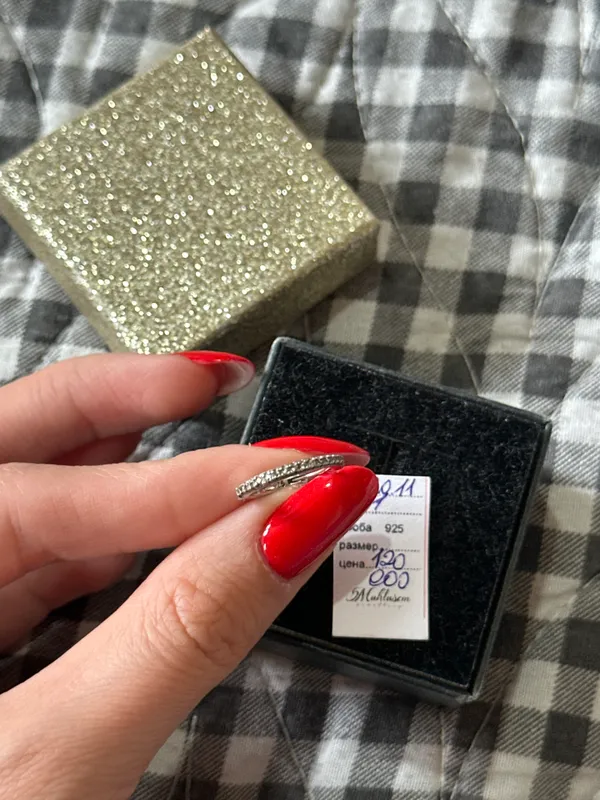 Серебряная серьга, подойдет для прокола под Хеликс 2 Серебряная серьга, подойдет для прокола под Хеликс 2