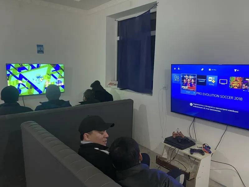 TAYYOR BIZNES playstation xona uchun