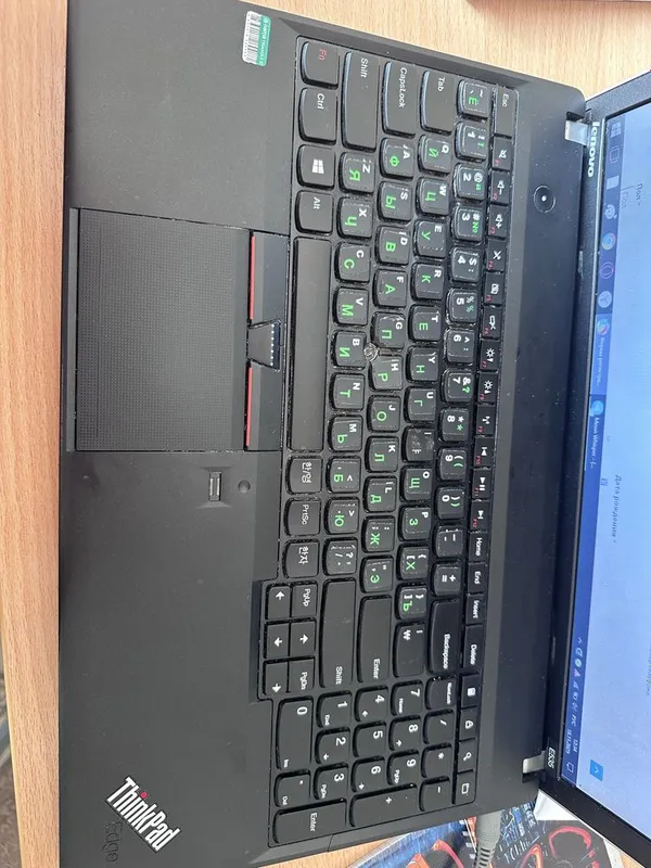 Ноутбук Lenovo Thinkpad — фото 1