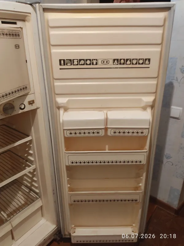 Продам холодильник в рабочем состоянии 1