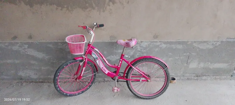velosiped qizlar uchun haydalgan arzon narxda 1 velosiped qizlar uchun haydalgan arzon narxda 1