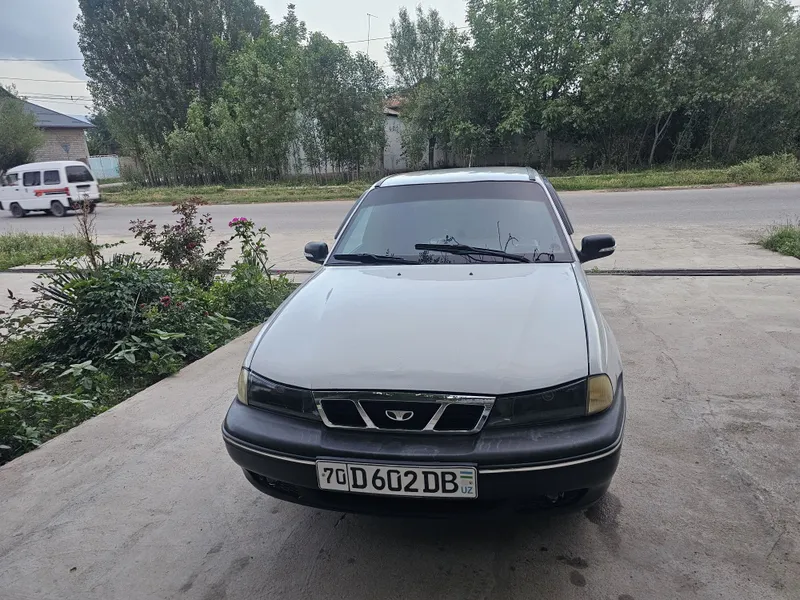 Nexia 1 sotiladi 32 million. 2004 yil