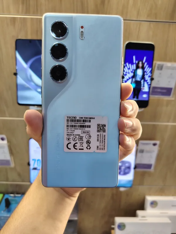 Tecno Camon 40 8+256GB Glacier White Рассрочка 1
