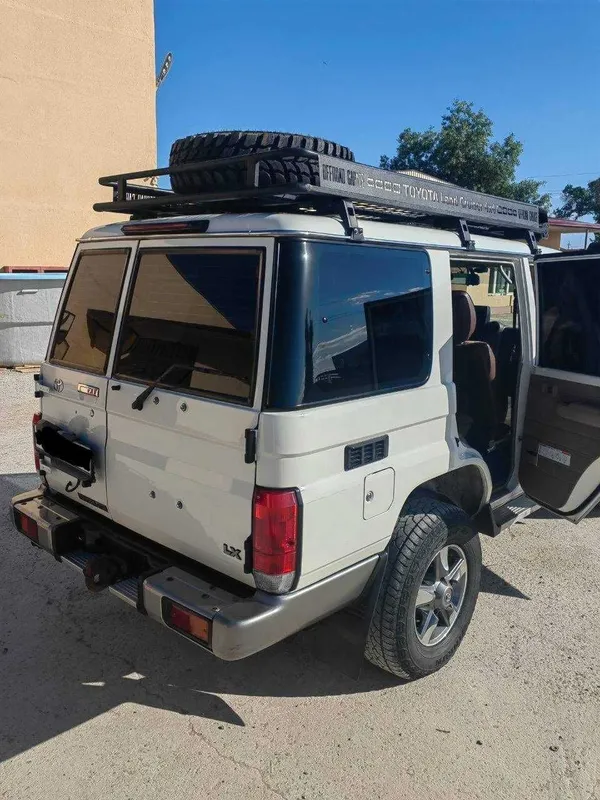 Toyota Land Cruiser 76 2019 года — фото 1