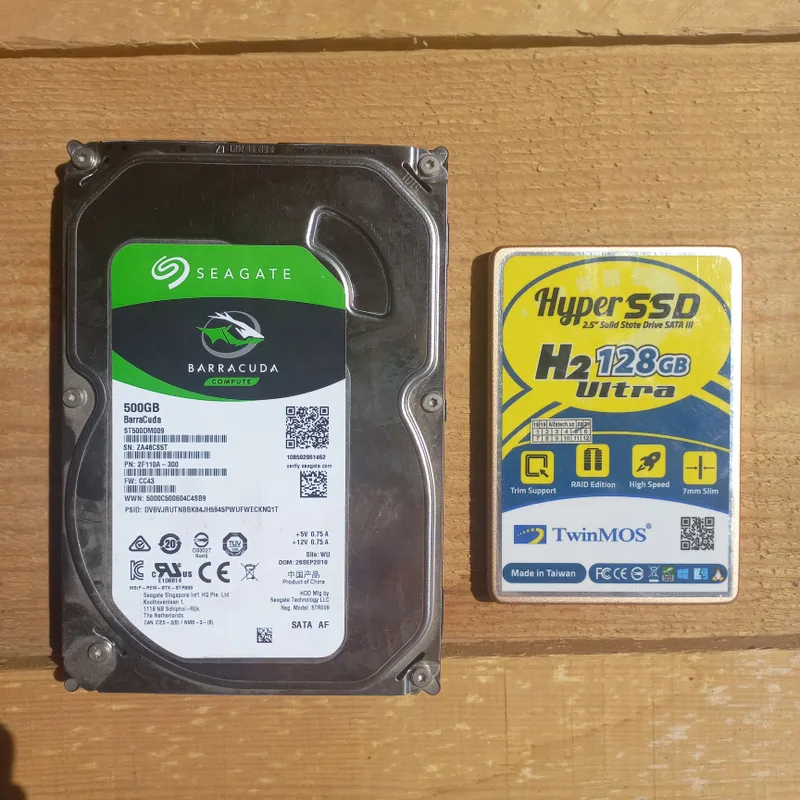 Продаются HDD 500GB и SSD 128GB в идеальном состоянии 1 Продаются HDD 500GB и SSD 128GB в идеальном состоянии 1