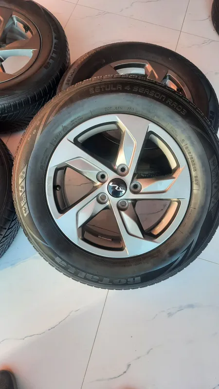 Kia 16 diska balon sotiladi