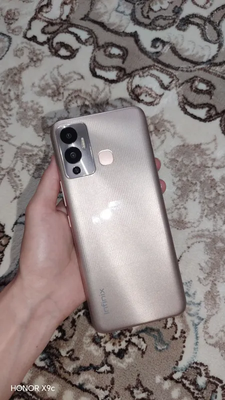 Infinix Hot 12 Play "Shampan oltin" 1 Infinix Hot 12 Play "Shampan oltin" 1