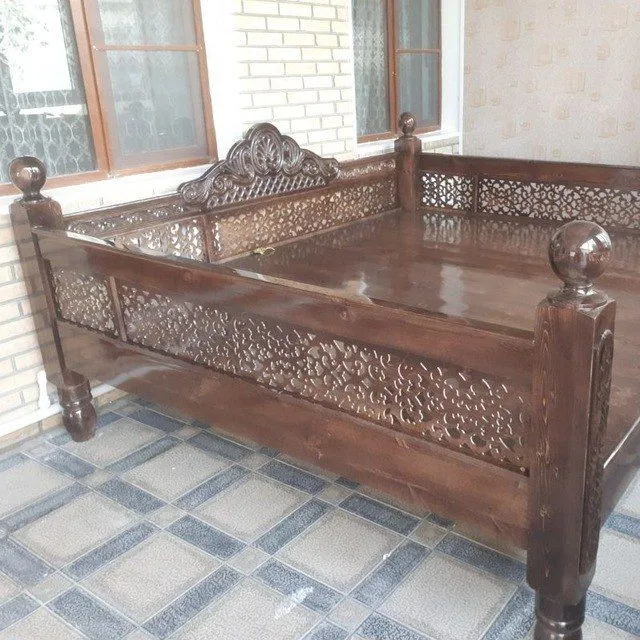 Продаётся топчан, цену обсудим 3 Продаётся топчан, цену обсудим 3