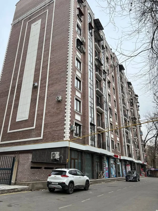 Срочно Сдаётся Новостройка торговый центр 1-комн в 2-комн авторский ре