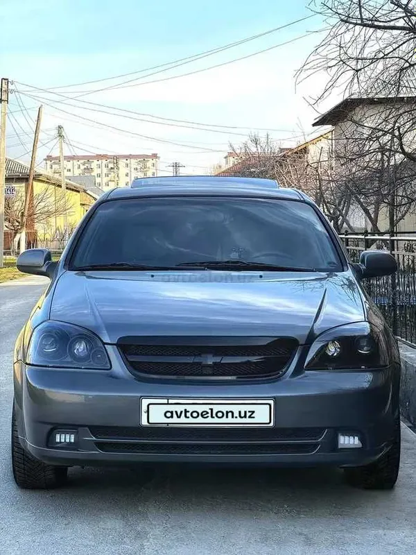 Ласетти 2013 1.6 мотор Мокрый асфальт, Тулик шумка килинган.