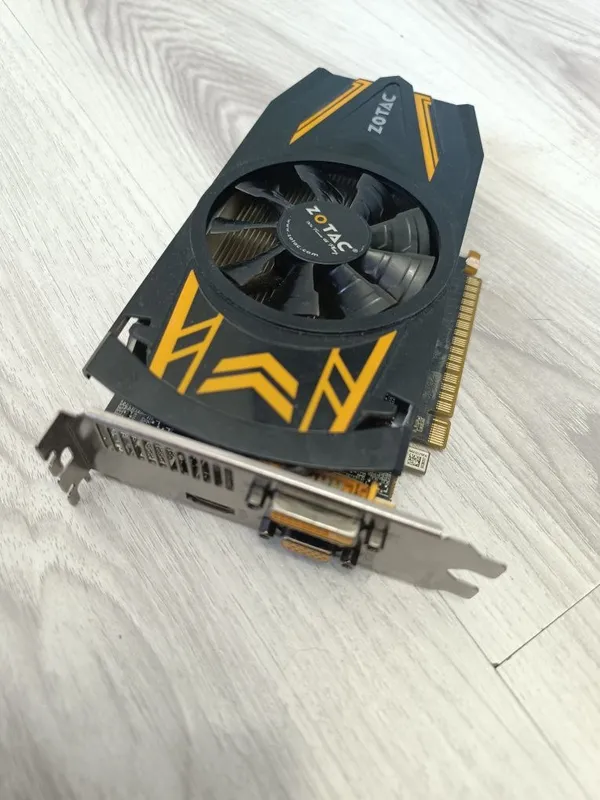 Видеокарта GTX 650 2GB — фото 1