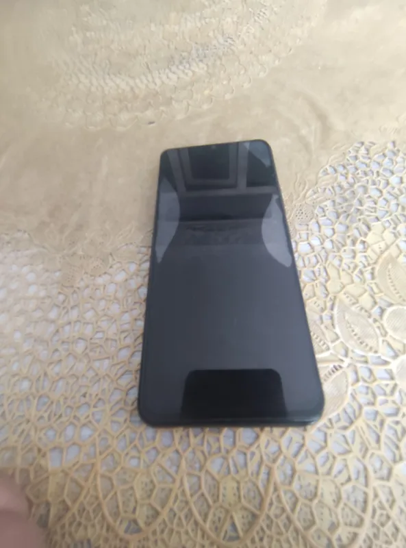 Обменяю на iPhone 11 Pro Max 2 Обменяю на iPhone 11 Pro Max 2