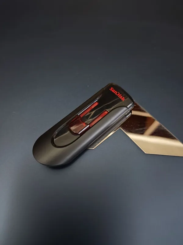 Флешка SANDISK 32 гб — фото 1