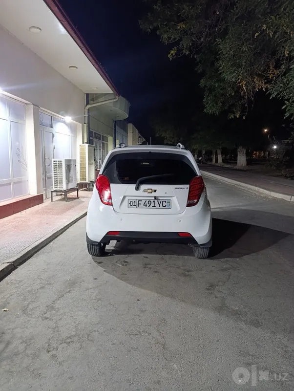 Чистый Chevrolet Spark 2021 года, автомат 2 Чистый Chevrolet Spark 2021 года, автомат 2