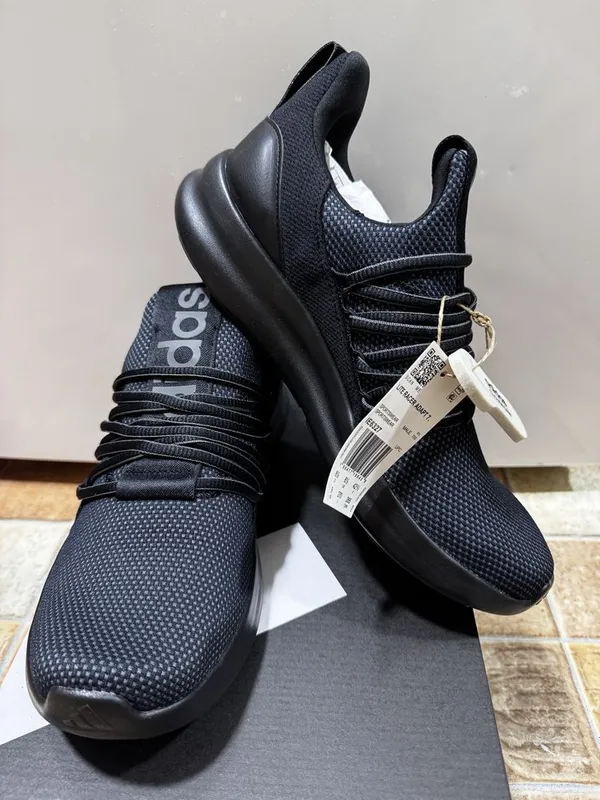 Кроссовки adidas оригинал