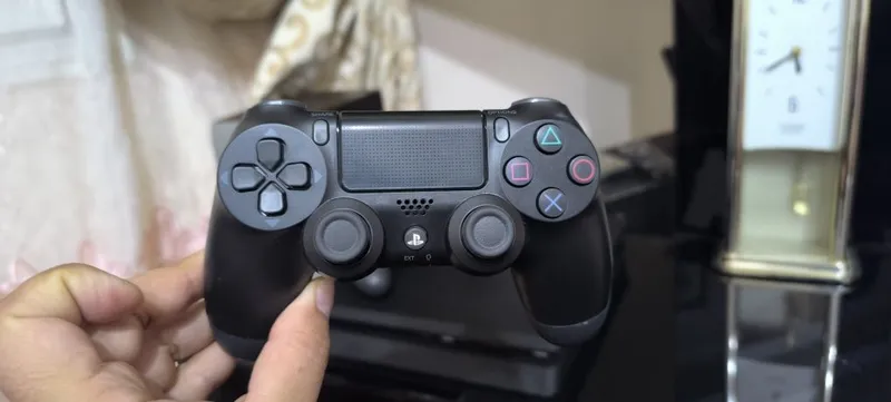 Срочно продаётся PlayStation 4 slim 500gb в отличном состоянии! — фото 3