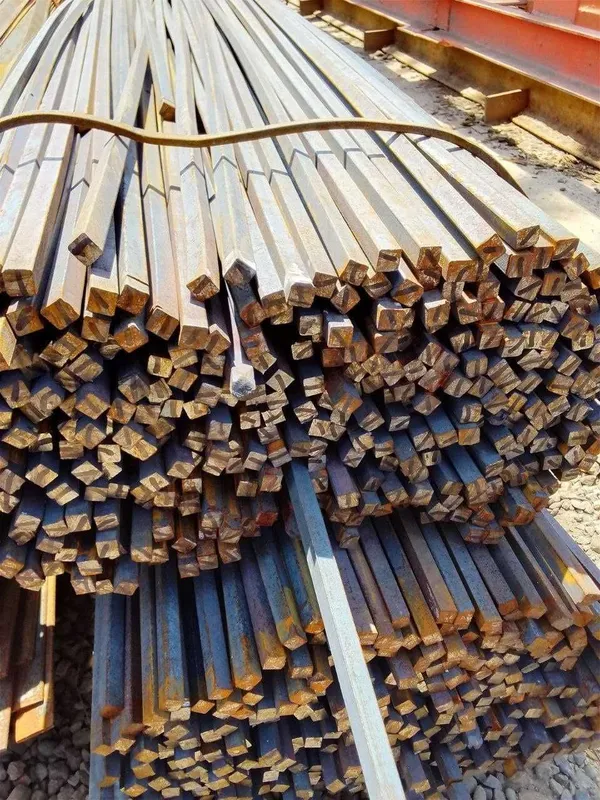 Kvadratniy prud metalniy 2 Kvadratniy prud metalniy 2