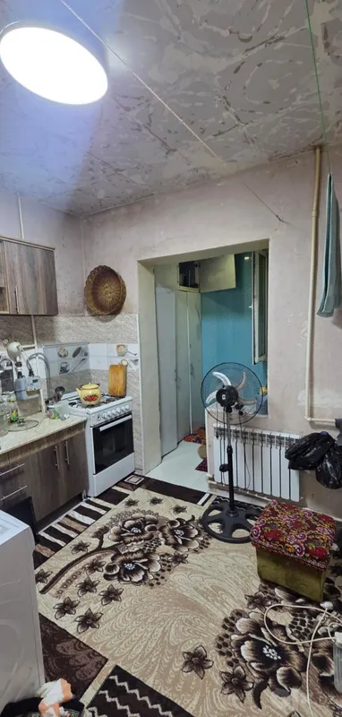 2 xonali kvartira sotiladi. 4-qavat. 5/2 dahasi. 3 2 xonali kvartira sotiladi. 4-qavat. 5/2 dahasi. 3
