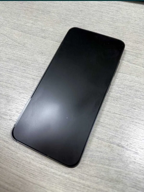 Samsung Galaxy S24 1
