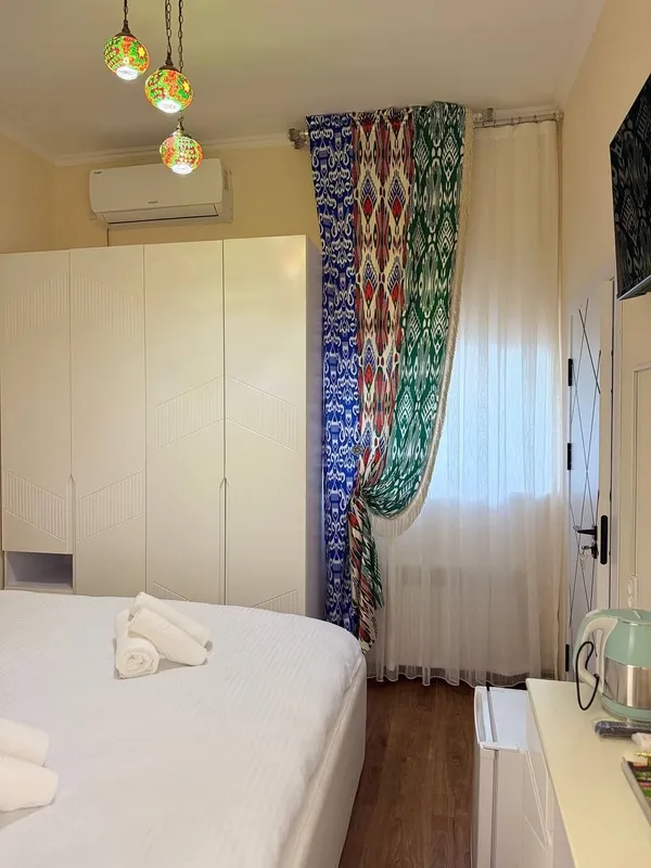 Samarqand shahar.Bulvar yaqinda.Podshoh Hotel. 4 Samarqand shahar.Bulvar yaqinda.Podshoh Hotel. 4
