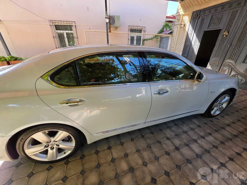 Продам Lexus LS450L 4 Продам Lexus LS450L 4