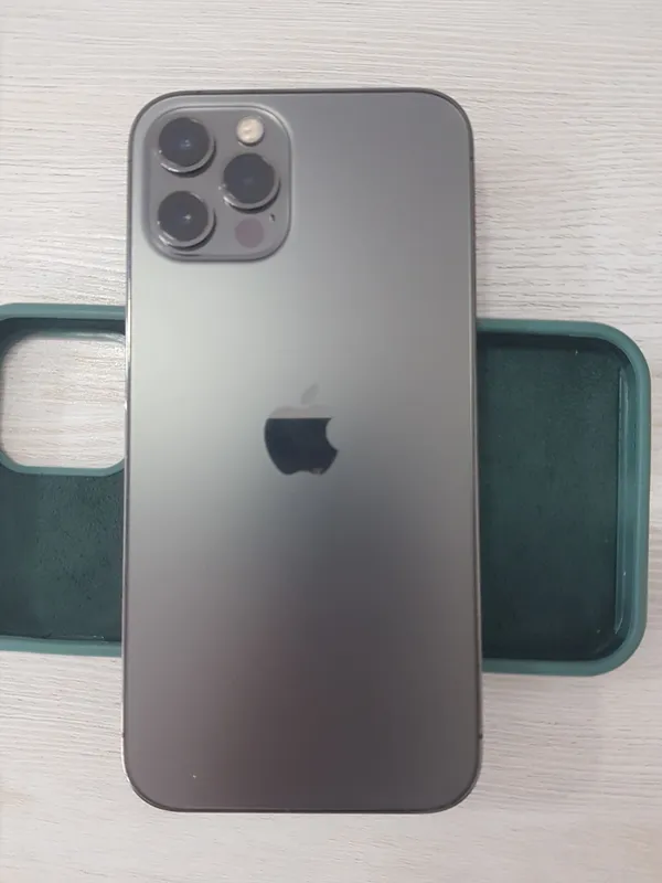iPhone 12 pro LLA