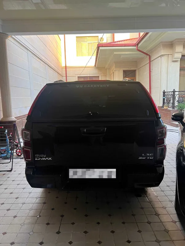 ISUZU D MAX 3 litr 2 ISUZU D MAX 3 litr 2