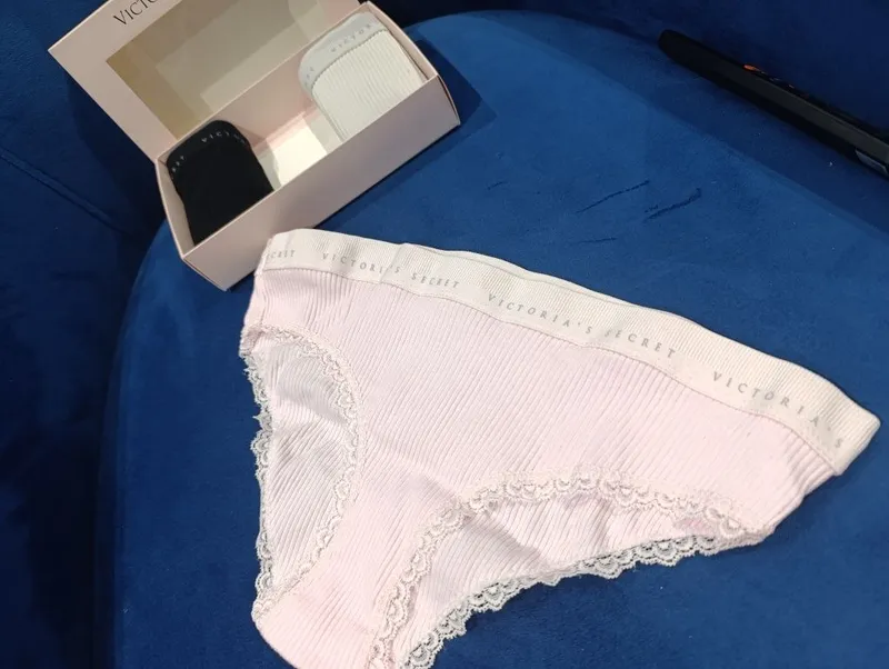 Комплект нижнего белья трусики от Victoria Secret — фото 5