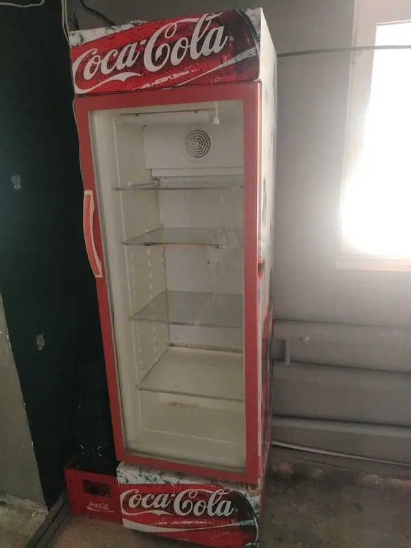 Fast food uchun jixozlari va xoladelniklar