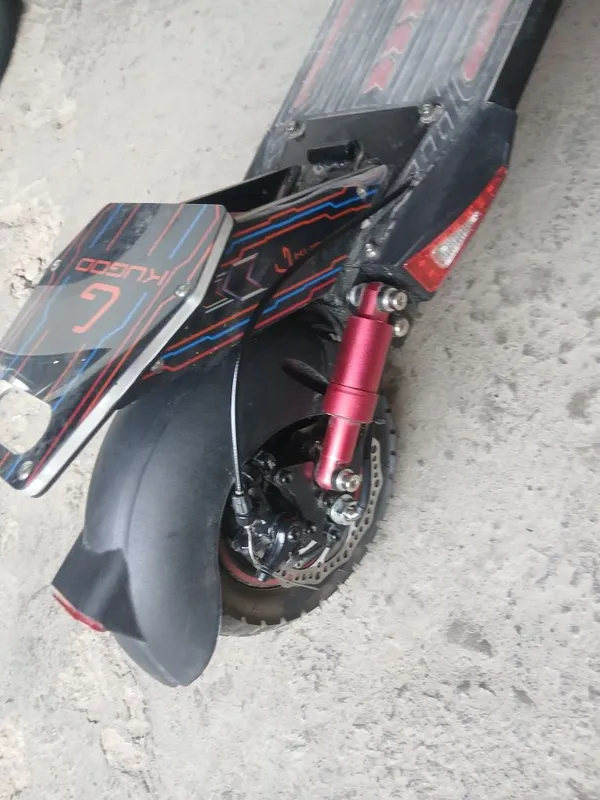 Ideal holatdagi Kugoo e10 pro 4 Ideal holatdagi Kugoo e10 pro 4